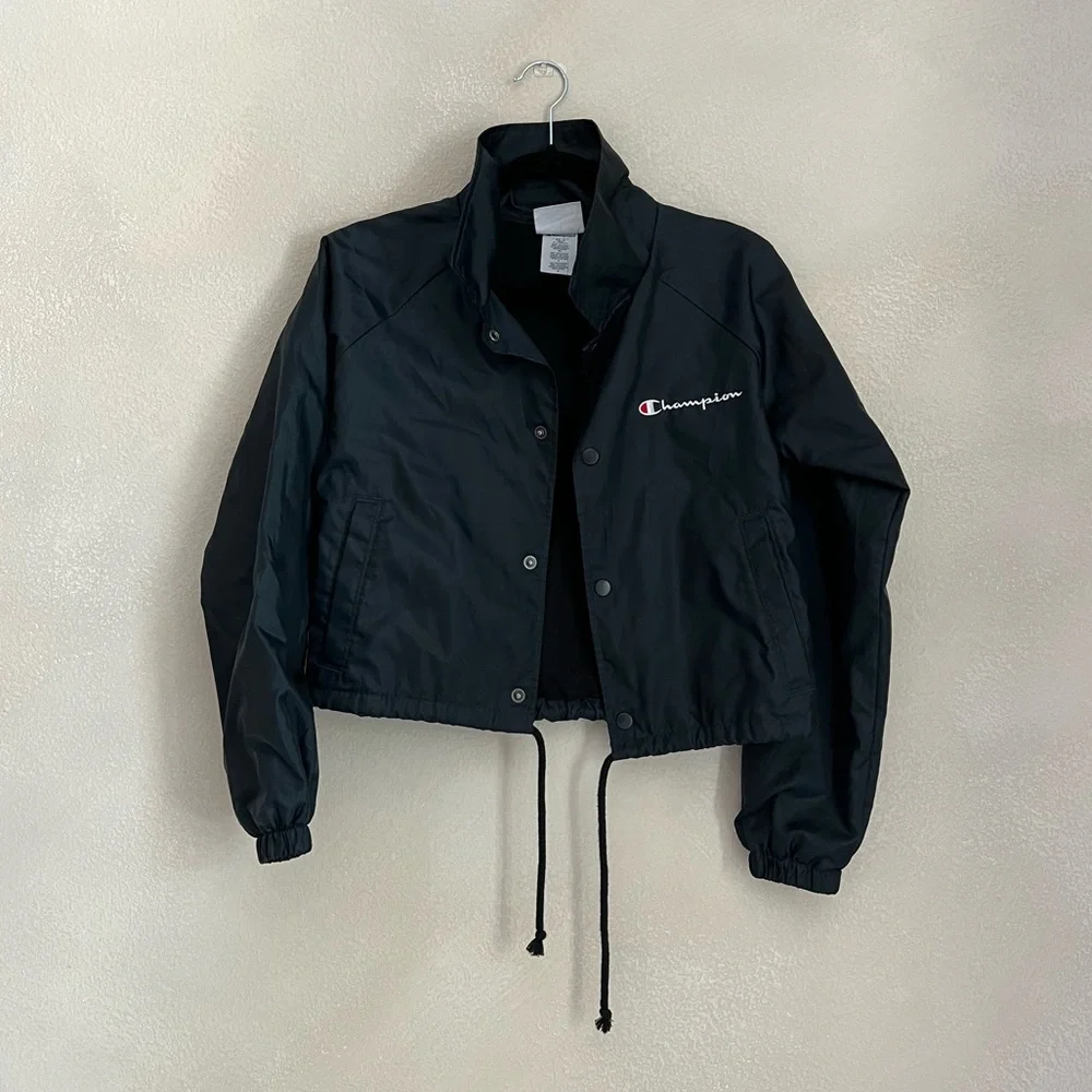 Champion Vintage Style Cropped Windbreaker - Picture 2 of 7